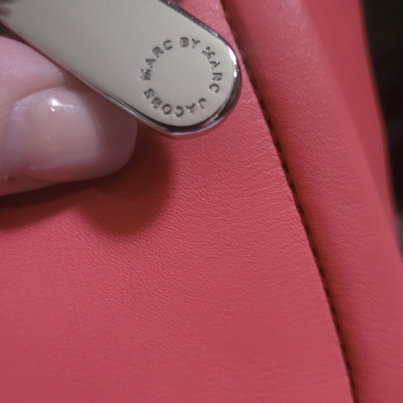 MARC  BY MAC  JACOB'S BAG - Picture 4 of 12